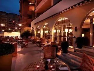 Daisy Hotel